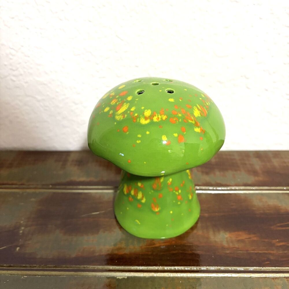 Vintage 70s Speckled Ceramic Mushroom Cinnamon Sugar Shaker